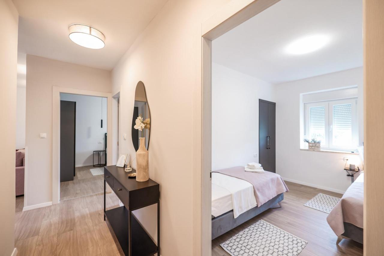 Apartment Elly Zára Kültér fotó