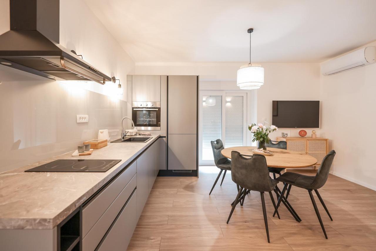 Apartment Elly Zára Kültér fotó