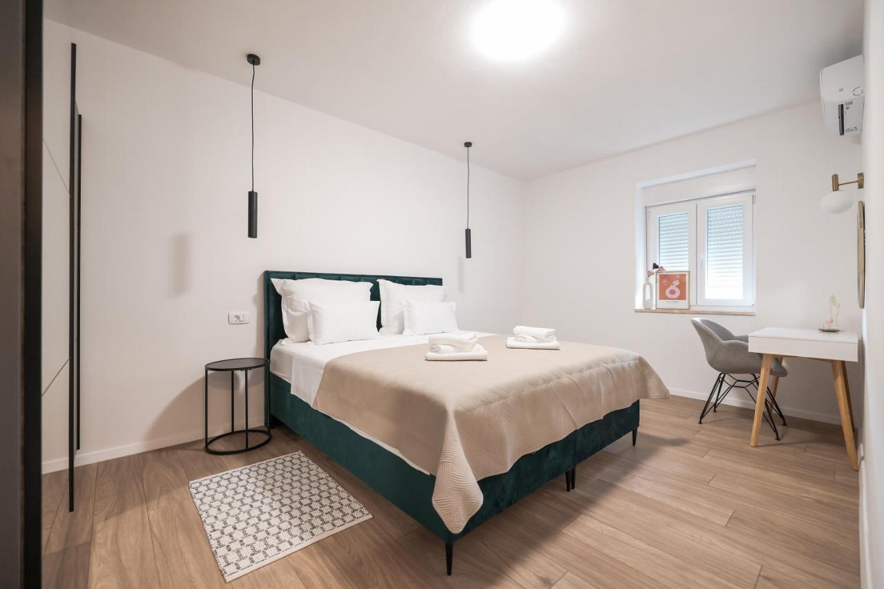 Apartment Elly Zára Kültér fotó