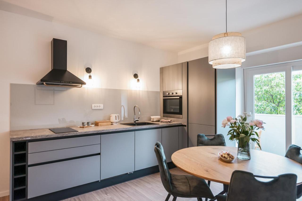 Apartment Elly Zára Kültér fotó